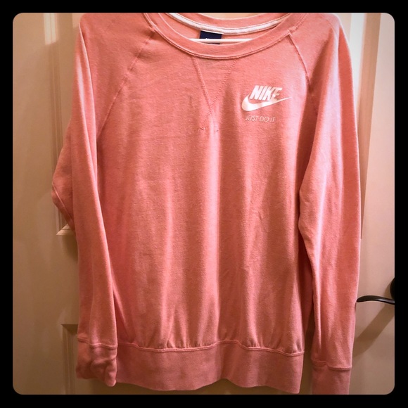 Nike Tops - Sports top